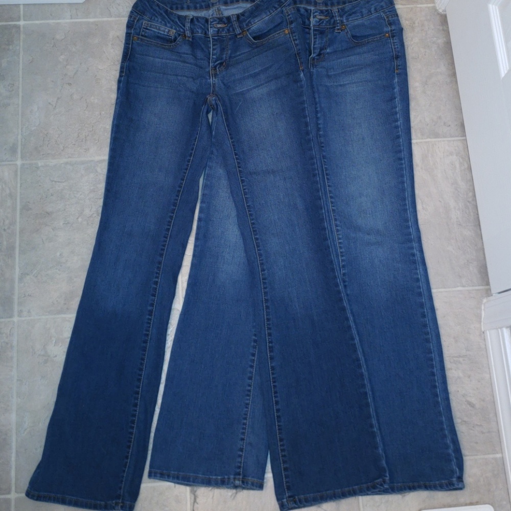SO jeans size 3 GUC two pairs